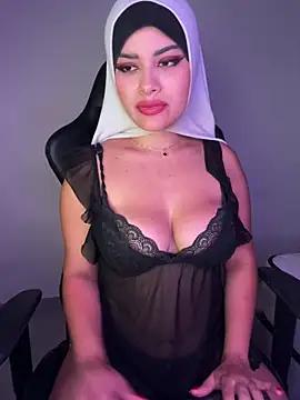 Layla_BigAss