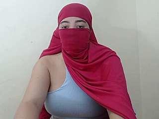 Layla_hot12