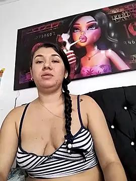 LiaSquirt1