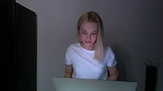 Lia_noo_regrets