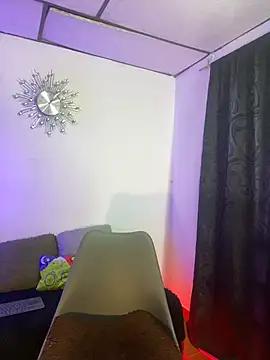 Logan_Woods