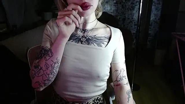 LolaFlirt