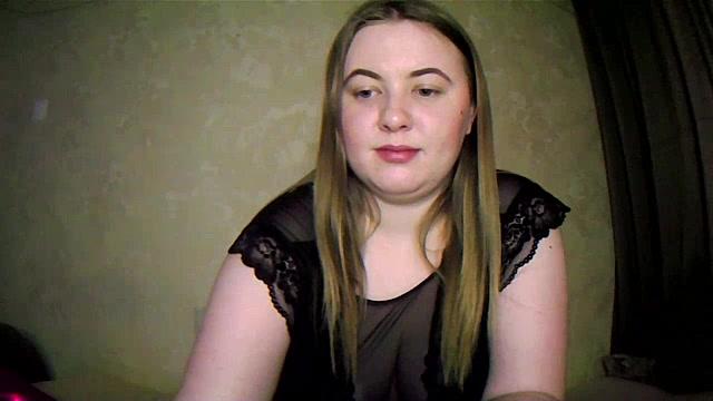 Lori_Hall