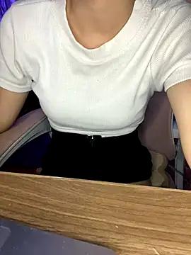 LovelyGirl222