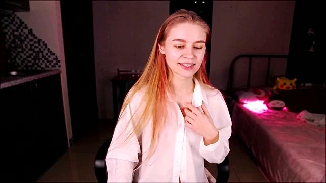 LunaLav_