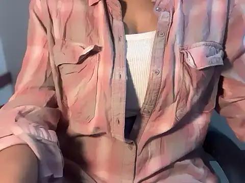 Lusty_Nikku