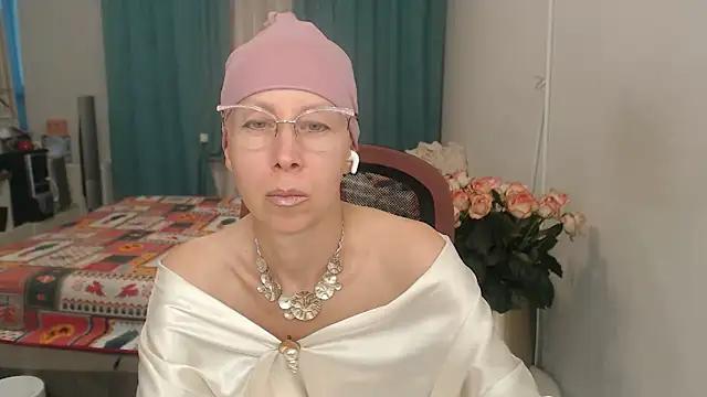 LuxuryNika