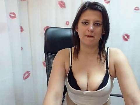 LyizaHot