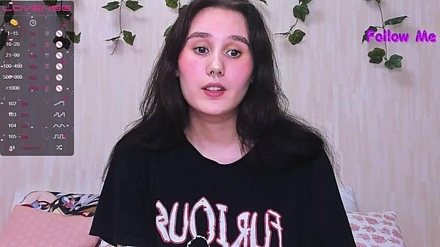 M0llyCherry