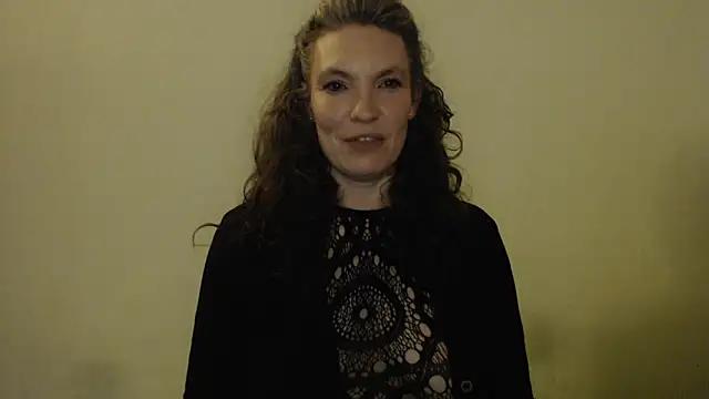 Maeve40