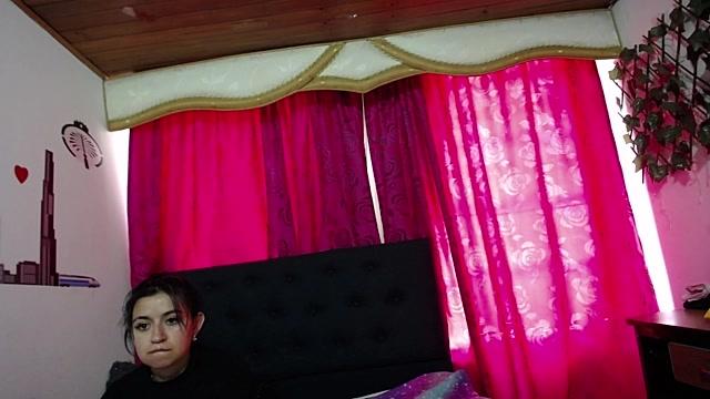 Mariana_Cute01