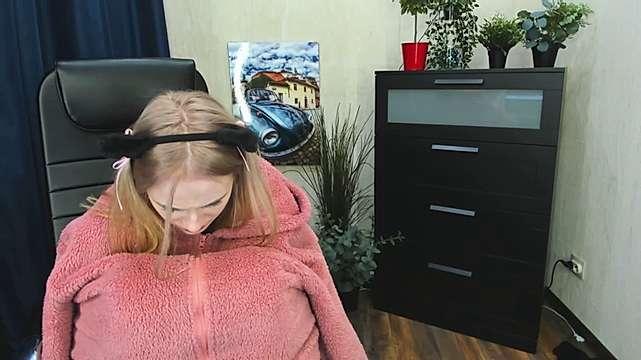 Marilyn_Coy