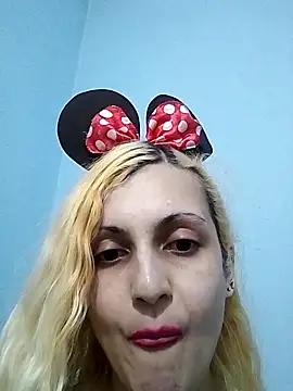 Mayara18