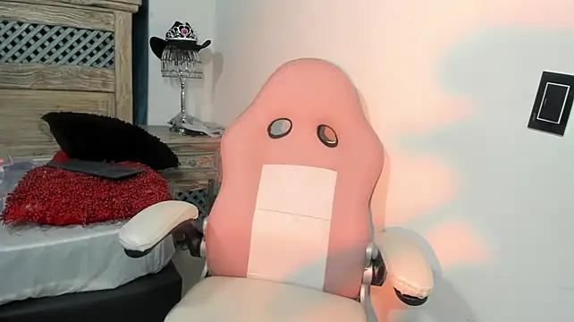 Melaniie_fox_