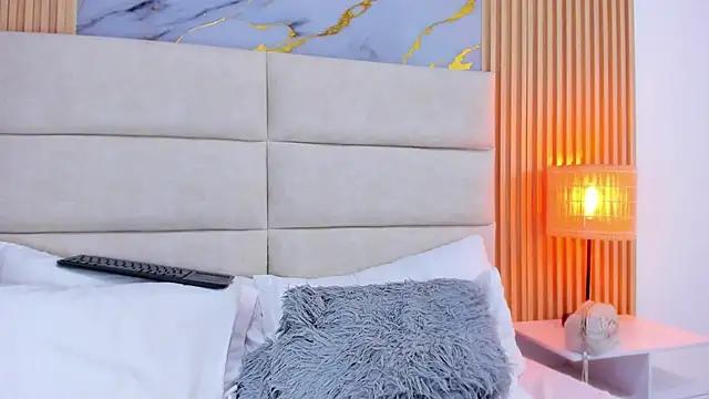 Mia_Malkovaa_