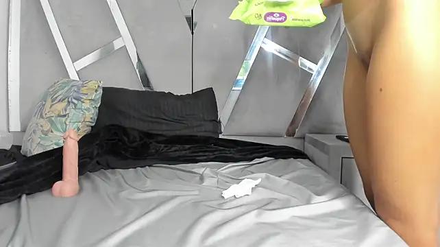 Mia_Petiteht