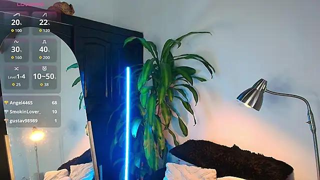 Mia_Volkova_