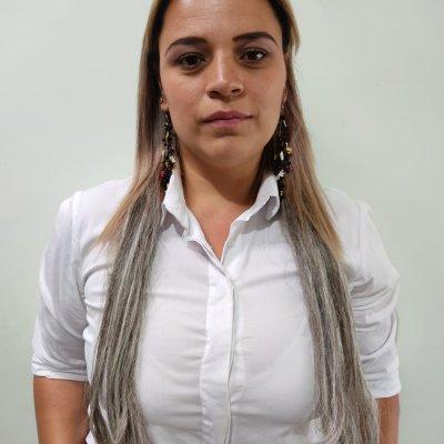Mia_hard_