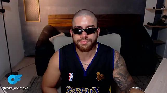 Mike_montoya01