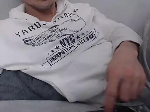 MikeyMaXXX
