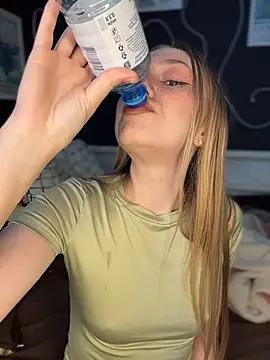 MilaMoone