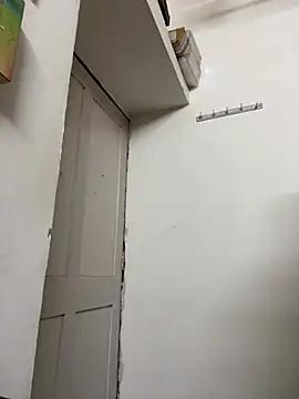 Mo000000_