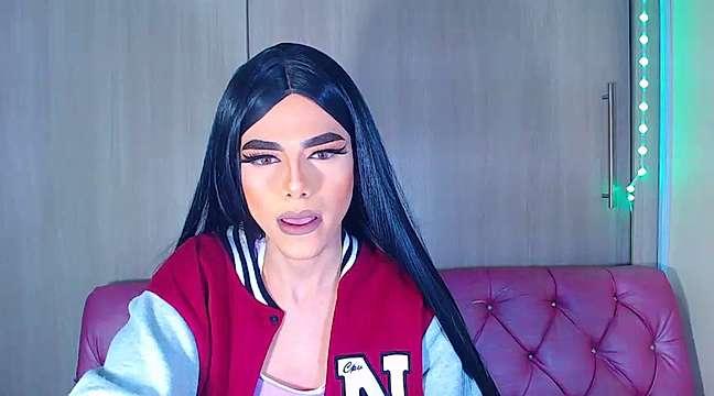 NAHOMYXXX