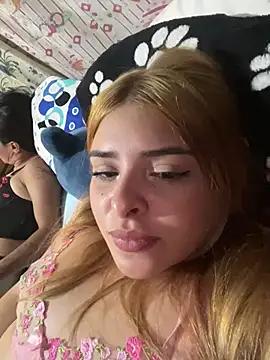 Nahomy_cm