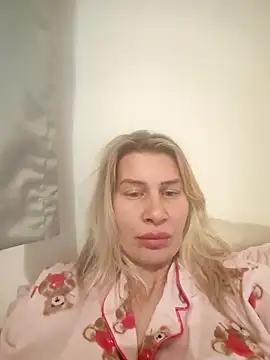 NaughtyClaudia_