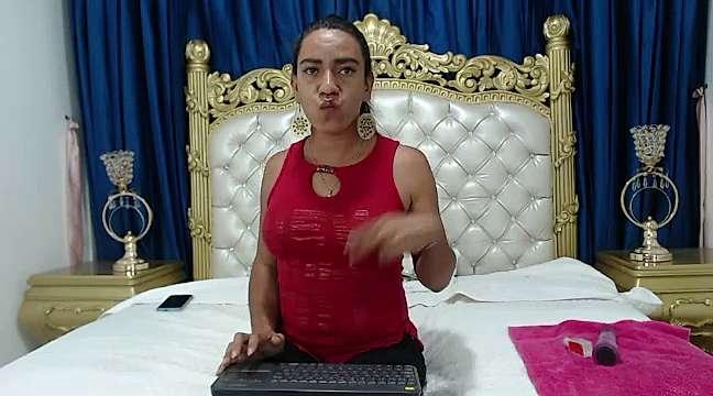 NaughtyVioleta