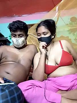 Newly_Married_Couple
