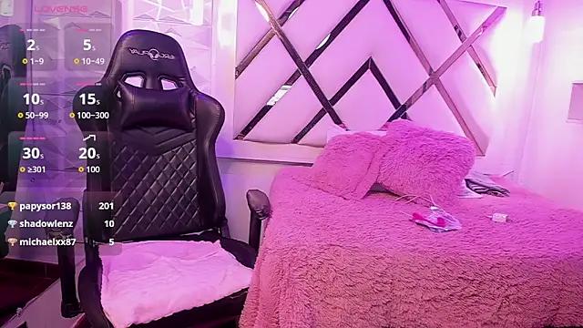 NickieNick_