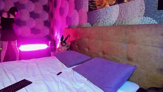 Nickolle_Honey