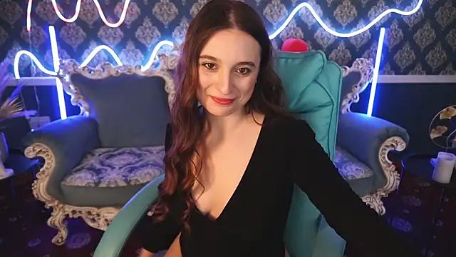NicoleGoldie