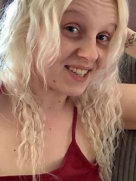 NikTheBlonde
