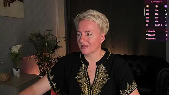 Nika_Smit