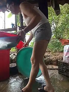 Nuna_689