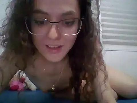 Nur_novinha