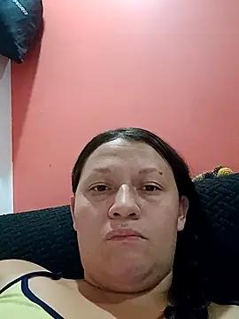 Nyla_velvet