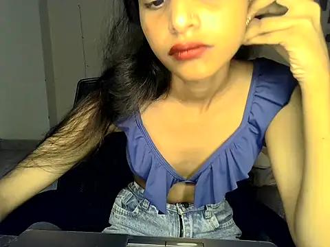 PINKI_HEART_