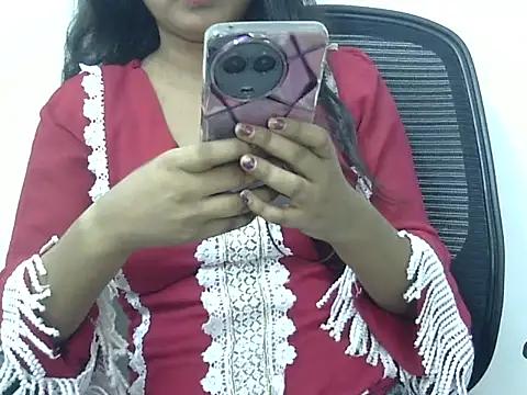 Pari_Kaur