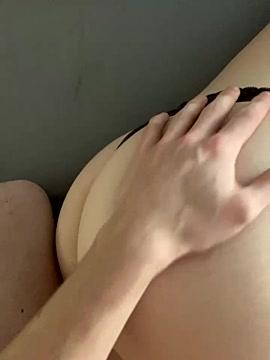 Peachcouple