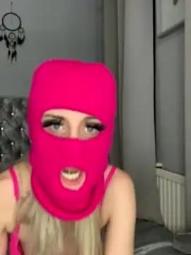 Petitebarbie04