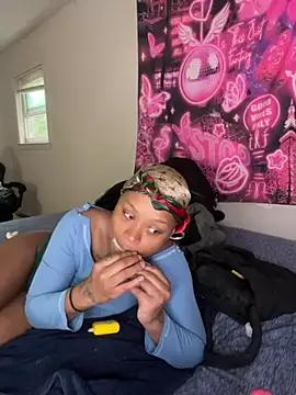 Prettywettkittycc