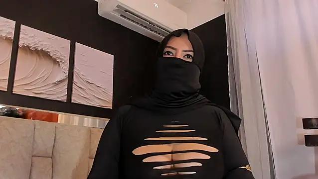 Qamar_Khalifa