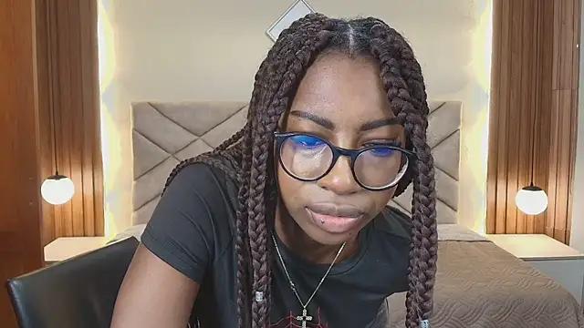 Raquel_jones