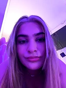 Raquell_Vega