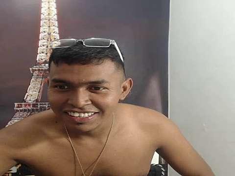 Reyvaj_Male