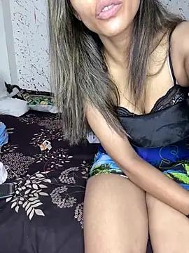 Romantic_couple69