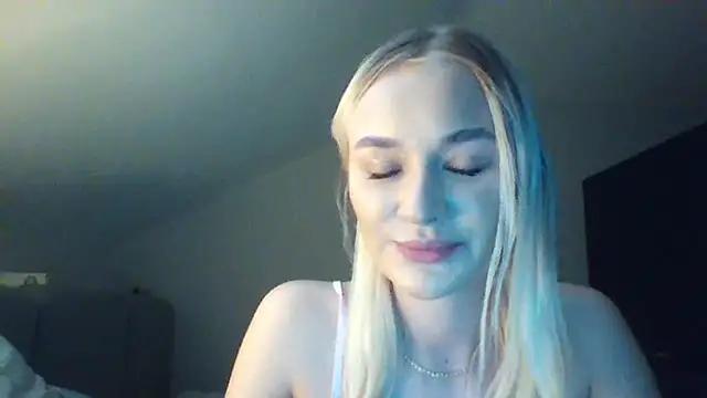 RoseSexyBlonde